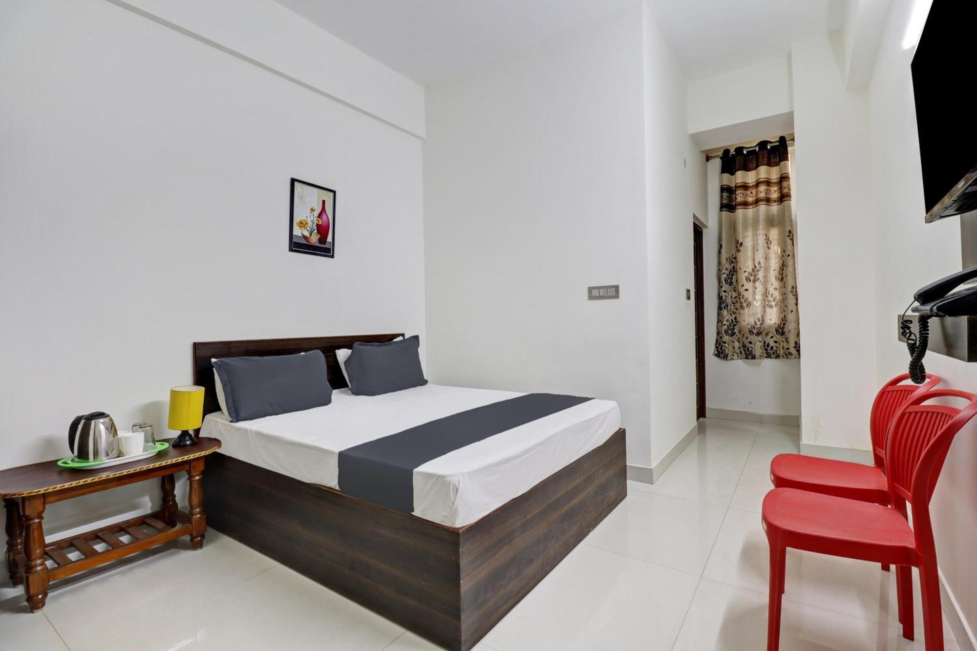 Hotel O J.K. Suites & Rooms Bangalore Bagian luar foto